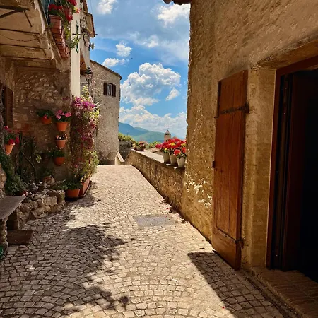 Historical Tower - Tamero Estates 別荘 Casperia
